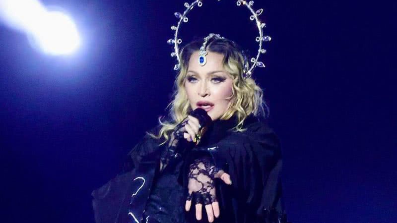 Madonna faz show histórico na praia de Copacabana